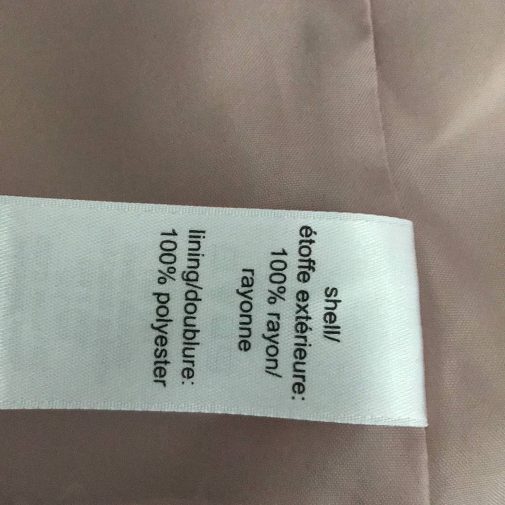 Blazer - Picture 4 of 5